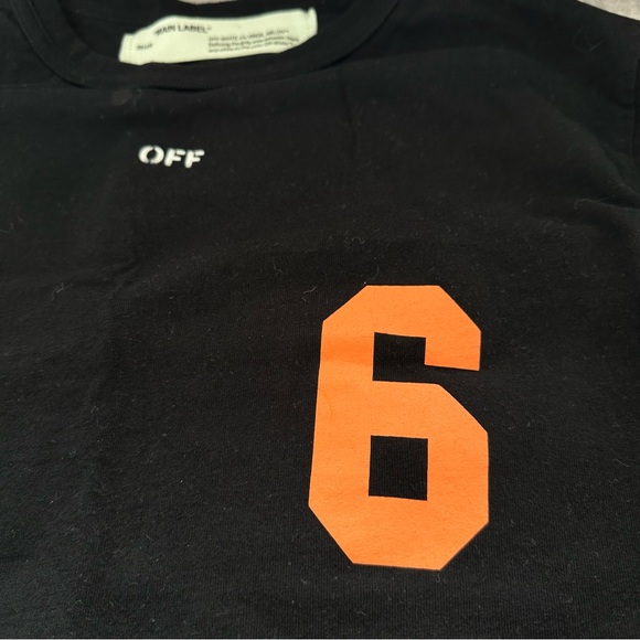 Offwhite Toronto flagship store opening exclusive release 6’ Tshirt - Picture 5 of 7
